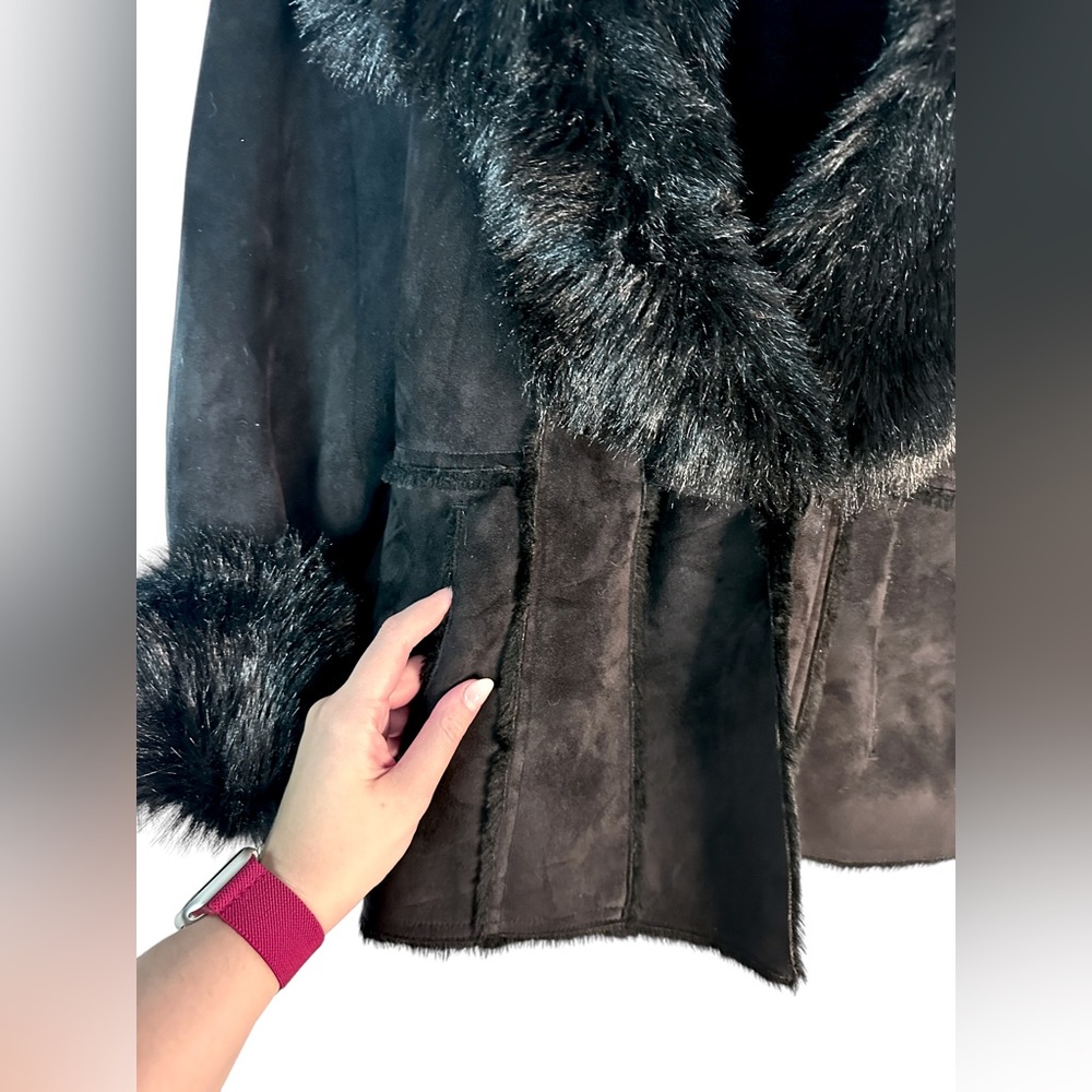 VINTAGE | L Faux Mink Faux Suede Super soft V-Neck Fall Winter Cozy Black Jacket - Picture 9 of 12
